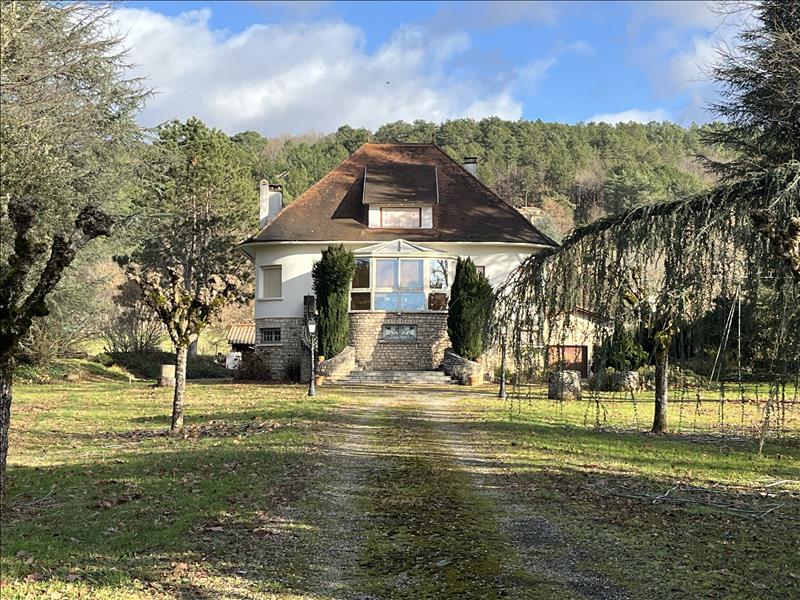 Vente Maison PRAYSSAC - 8 pièces -194 m² - (46220)