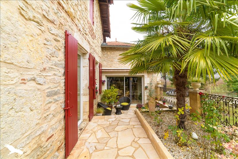 Vente Maison PARNAC - 8 pièces -235 m² - (46140)