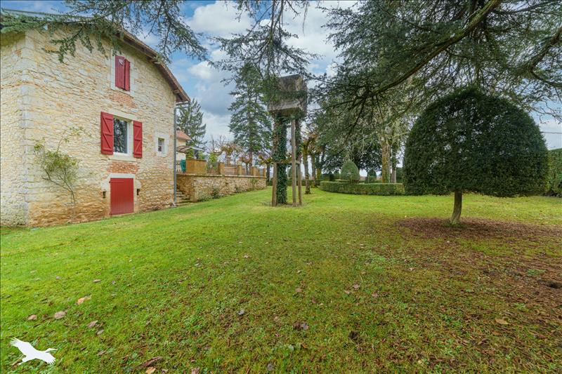 Vente Maison PARNAC - 8 pièces -235 m² - (46140)