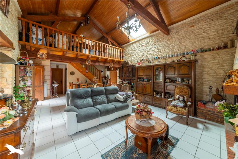 Vente Maison PRAYSSAC - 5 pièces -130 m² - (46220)