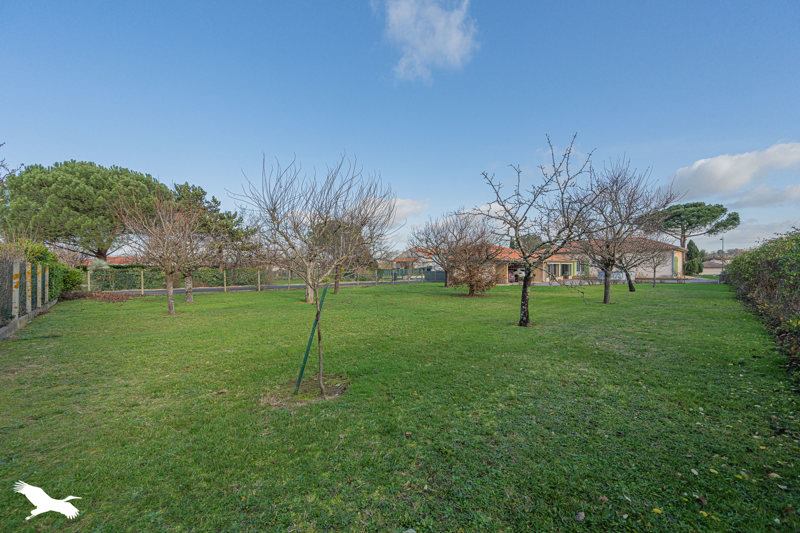 Vente Maison CORNEBARRIEU - 5 pièces -133 m² - (31700)