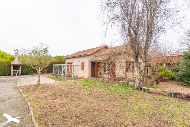 Vente Maison ST PAUL - 7 pièces -208 m² - (65150)