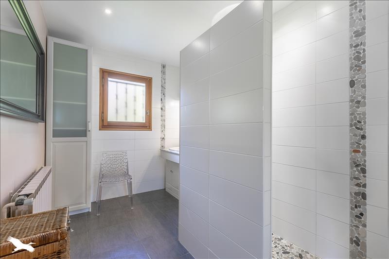 Vente Maison ST JEAN D ILLAC - 5 pièces -112 m² - (33127)