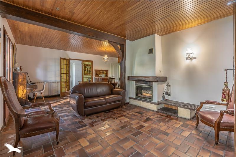 Vente Maison ST JEAN D ILLAC - 5 pièces -112 m² - (33127)