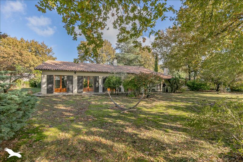 Vente Maison ST JEAN D ILLAC - 5 pièces -112 m² - (33127)