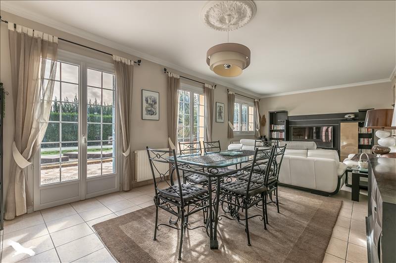 Vente Maison ST JEAN D ILLAC - 5 pièces -163 m² - (33127)