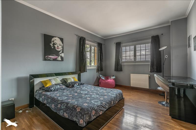 Vente Maison ST JEAN D ILLAC - 5 pièces -163 m² - (33127)