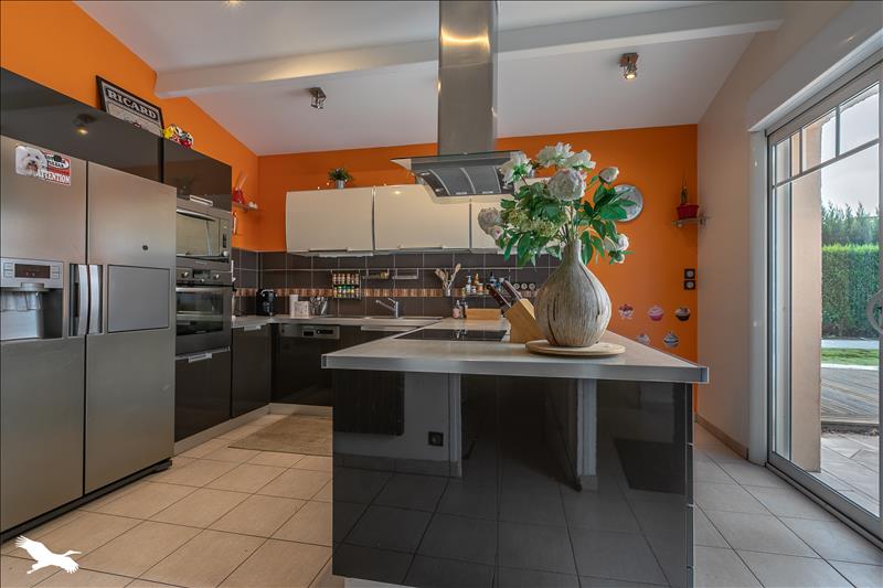 Vente Maison ST JEAN D ILLAC - 5 pièces -163 m² - (33127)