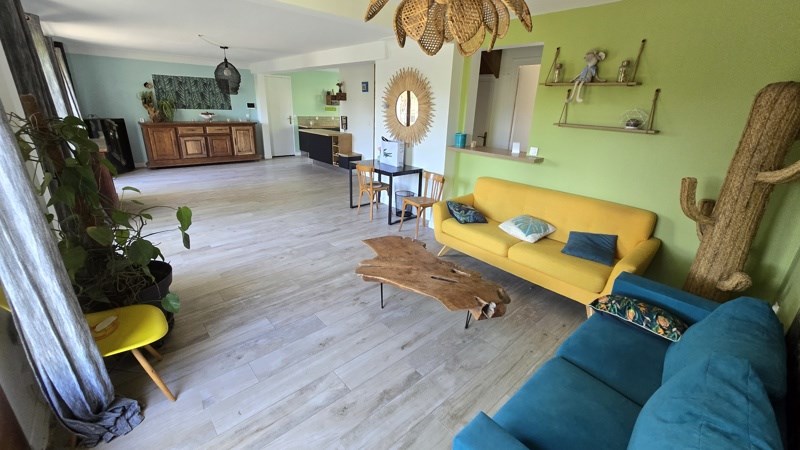 Vente Maison ST JEAN D ILLAC - 6 pièces -135 m² - (33127)
