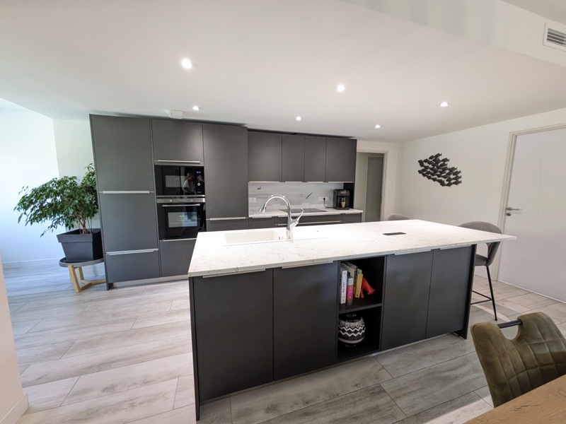 Vente Maison ST JEAN D ILLAC - 5 pièces -124 m² - (33127)