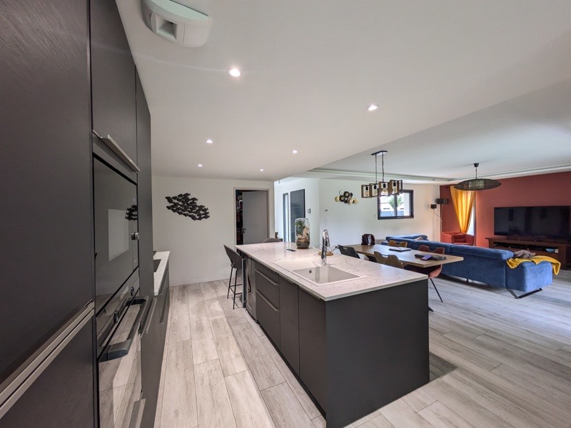Vente Maison ST JEAN D ILLAC - 5 pièces -124 m² - (33127)