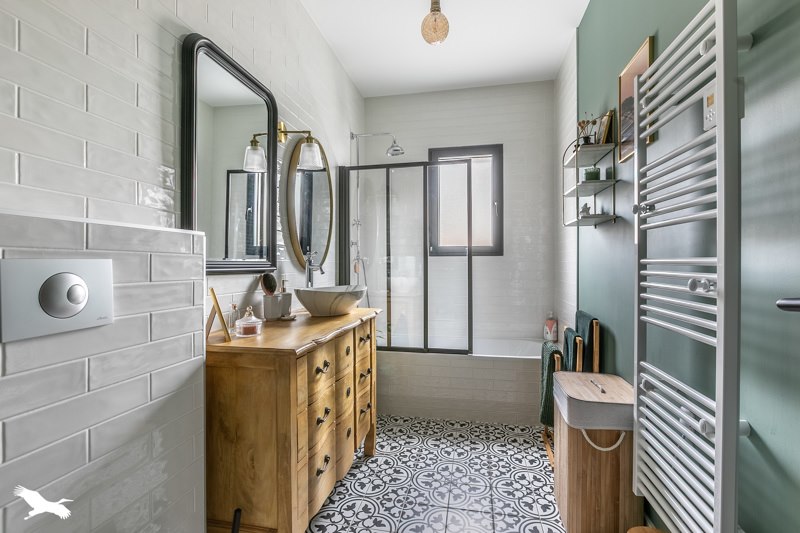 Vente Maison ST JEAN D ILLAC - 5 pièces -132 m² - (33127)