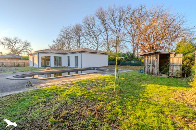 Vente Maison ST JEAN D ILLAC - 5 pièces -133 m² - (33127)