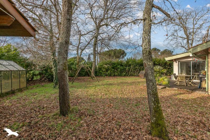 Vente Maison ST JEAN D ILLAC - 6 pièces -155 m² - (33127)