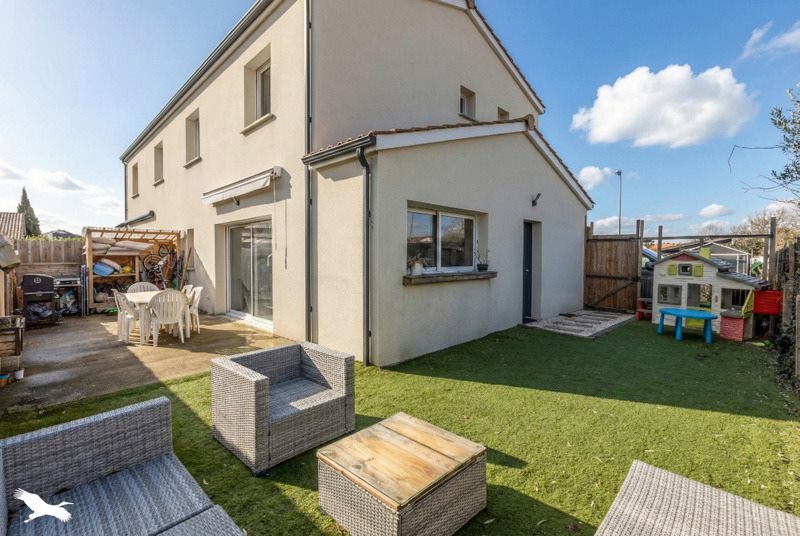 Vente Maison ST JEAN D ILLAC - 4 pièces -92 m² - (33127)