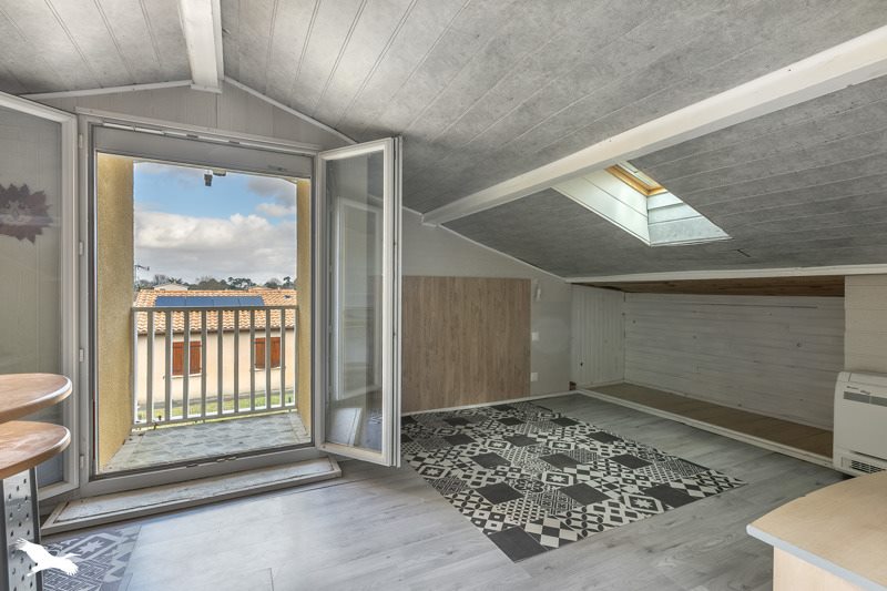 Vente Maison ST JEAN D ILLAC - 5 pièces -97 m² - (33127)