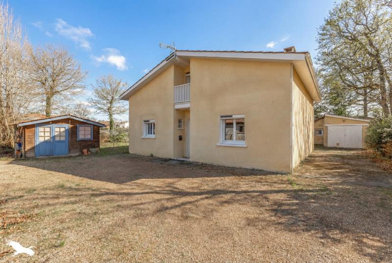 Vente Maison ST JEAN D ILLAC - 5 pièces -97 m² - (33127)