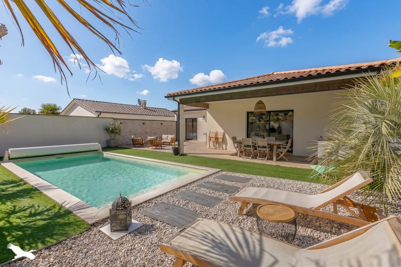 Vente Maison ST JEAN D ILLAC - 4 pièces -112 m² - (33127)