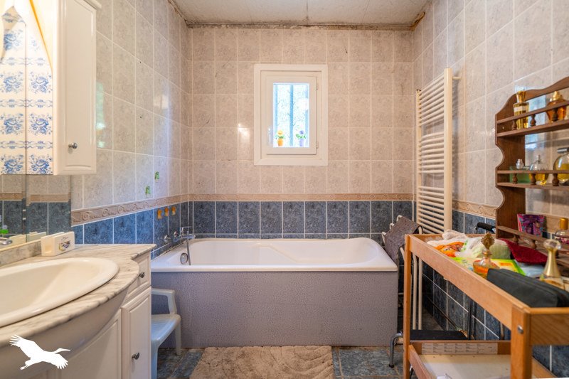 Vente Maison ST JEAN D ILLAC - 6 pièces -157 m² - (33127)