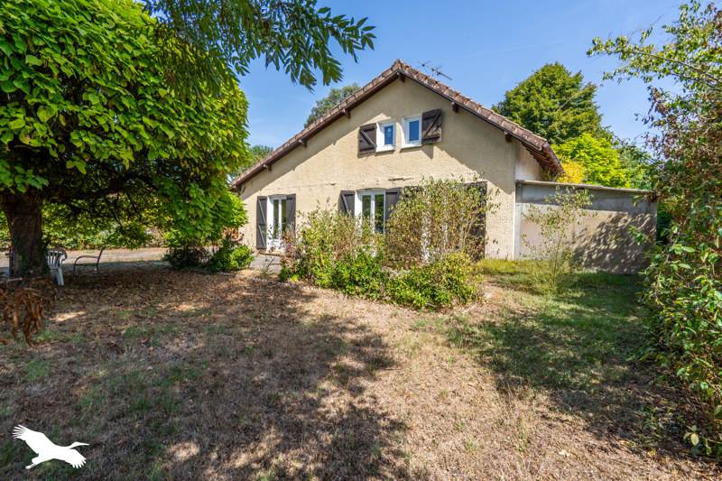 Maison 6 pièces 157 m² · à Saint-Jean-d'Illac · 157 m² · 406 536 €