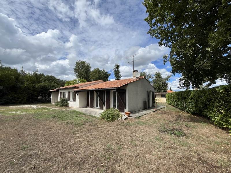 Vente Maison ST JEAN D ILLAC - 4 pièces -93 m² - (33127)