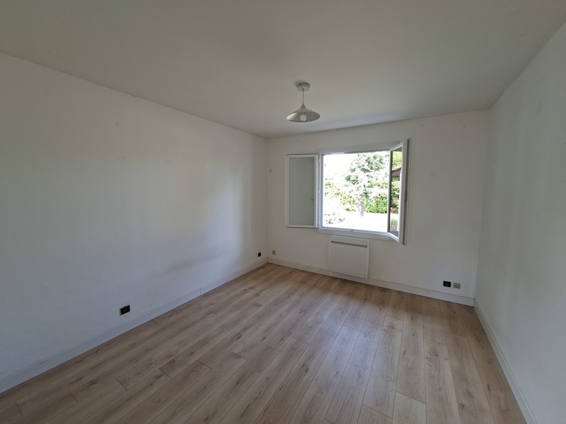Vente Maison ST JEAN D ILLAC - 4 pièces -93 m² - (33127)