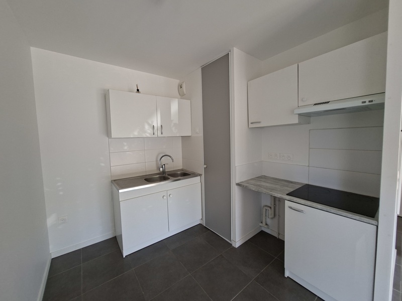 Vente Appartement ST JEAN D ILLAC - 2 pièces -43 m² - (33127)