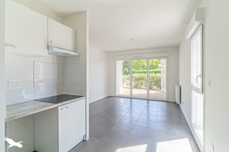 Vente Appartement Saint-Jean-d'Illac - 2 pièces -43 m² - (33127)