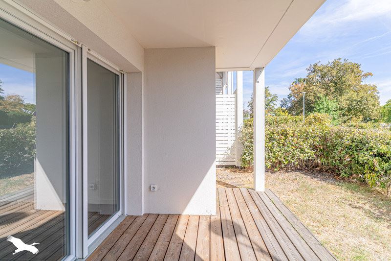 Vente Appartement Saint-Jean-d'Illac - 2 pièces -43 m² - (33127)