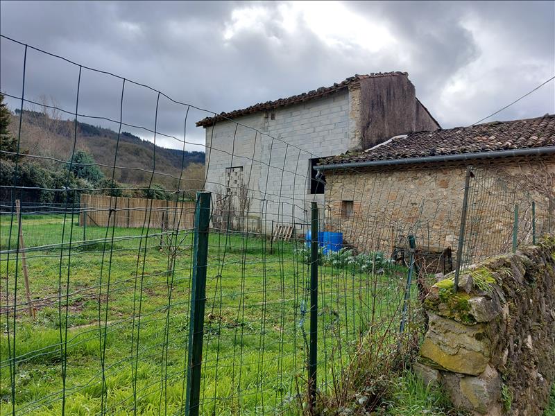 Vente Grange ST AMANCET - 2 pièces - - (81110)