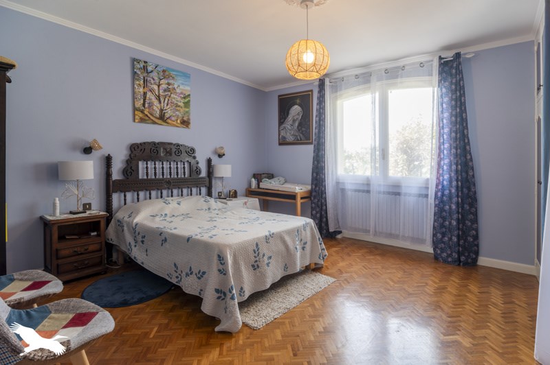 Vente Maison ROUMENS - 6 pièces -248 m² - (31540)