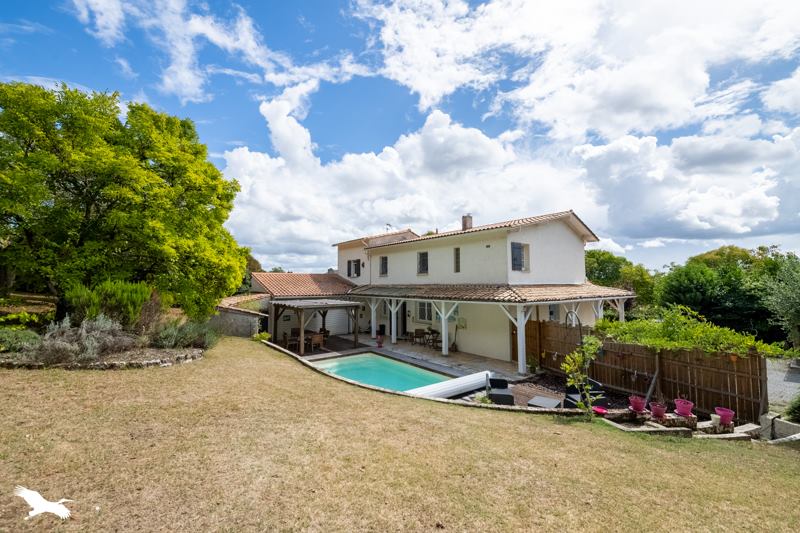 Vente Maison BAURECH - 7 pièces -200 m² - (33880)