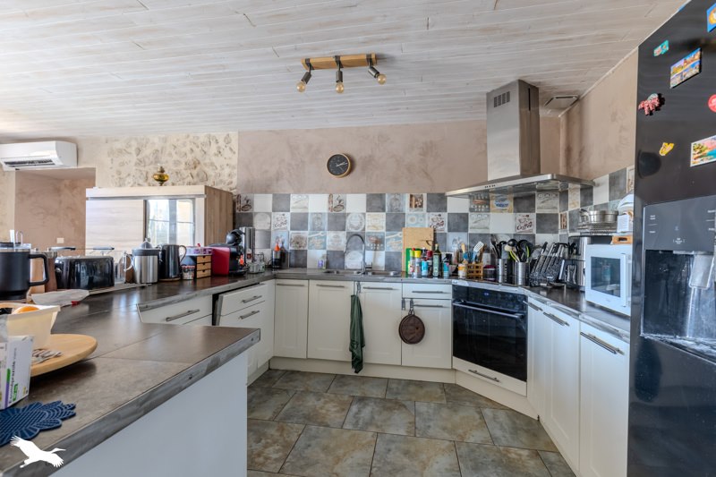 Vente Maison VIRELADE - 5 pièces -150 m² - (33720)