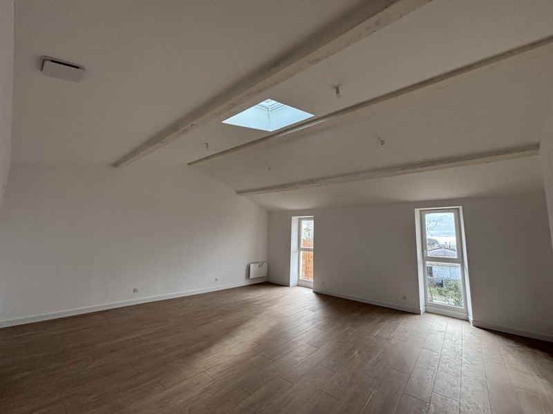 Vente Appartement HAUX - 2 pièces -56 m² - (33550)