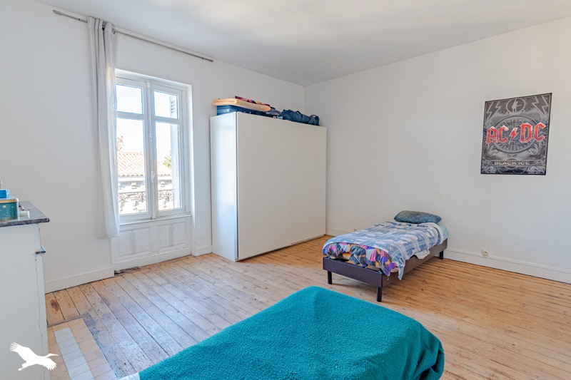 Vente Maison LE TOURNE - 4 pièces -117 m² - (33550)