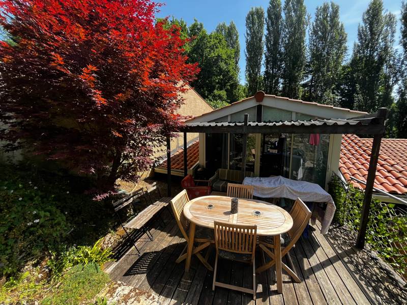 Vente Maison TABANAC - 8 pièces -230 m² - (33550)