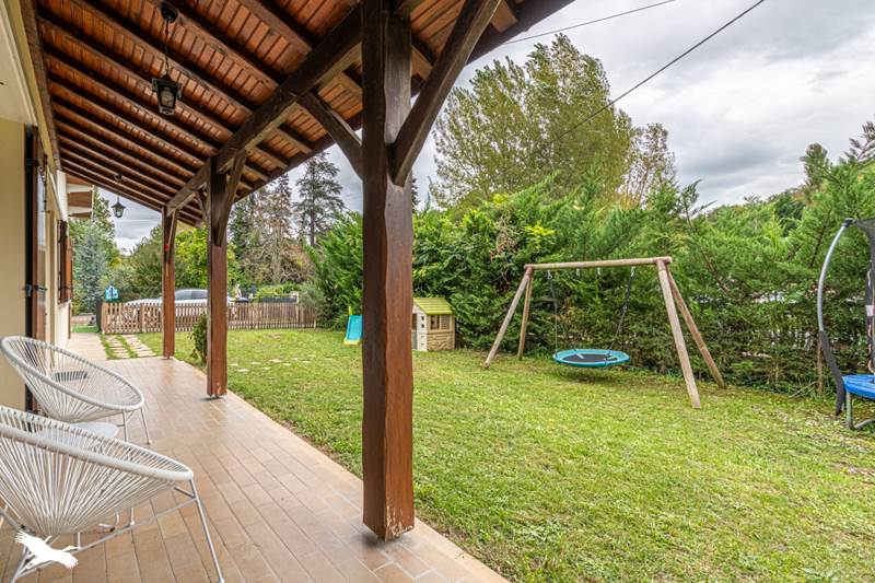 Vente Maison LANGOIRAN - 6 pièces -128 m² - (33550)
