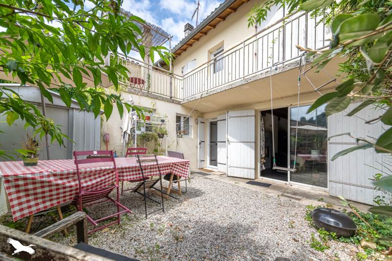 Vente Maison LANGOIRAN - 3 pièces -74 m² - (33550)