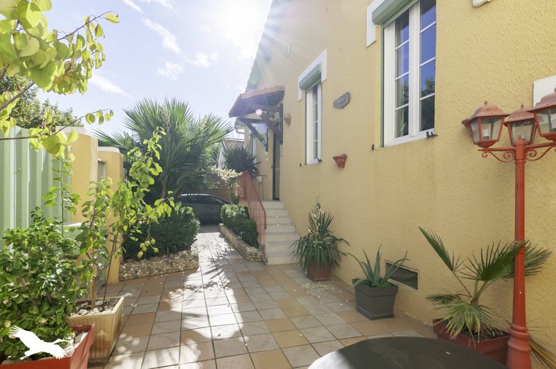 Vente Maison BALARUC LES BAINS - 4 pièces -114 m² - (34540)