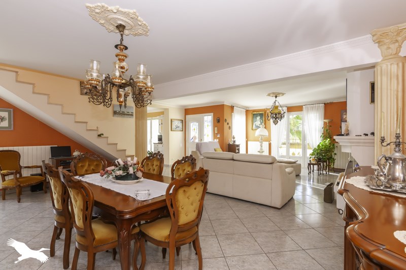 Vente Maison BALARUC LES BAINS - 5 pièces -145 m² - (34540)