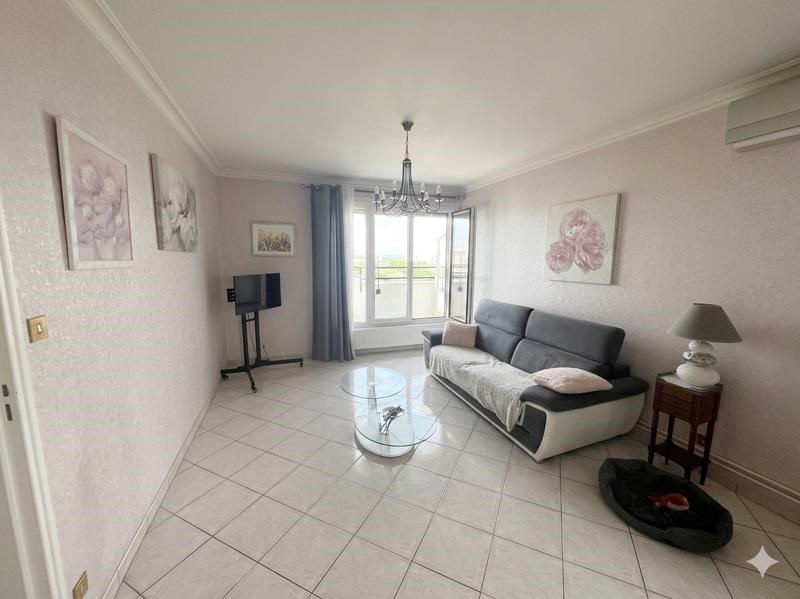 Vente Appartement TOURS - 2 pièces -67 m² - (37200)