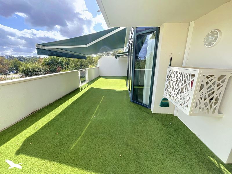 Appartement 5 pièces 93 m² · à Tours · 93 m² · 379 080 €