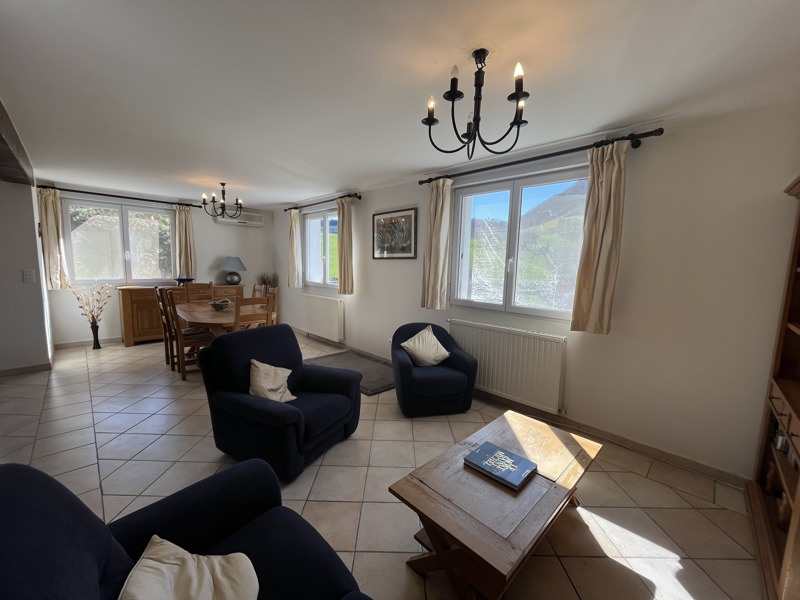 Vente Maison LABASSERE - 8 pièces -207 m² - (65200)
