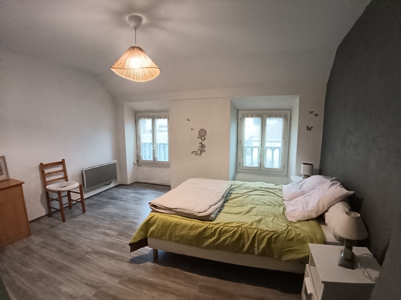 Vente Appartement BAGNERES DE BIGORRE - 2 pièces -57 m² - (65200)