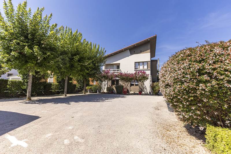 Maison 8 pièces 160 m² · à Bagnères-de-Bigorre · 160 m² · 251 904 €