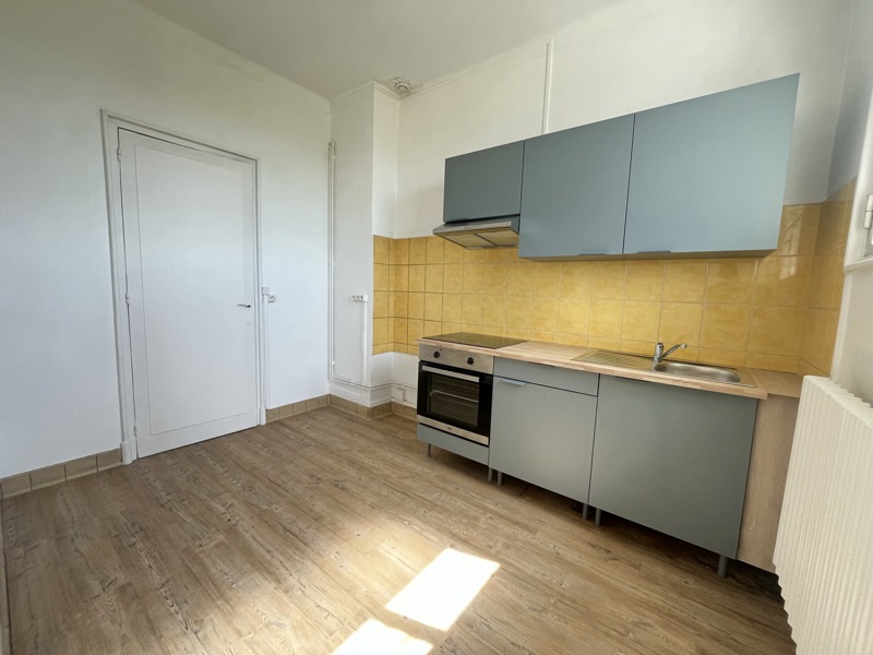 Vente Appartement ALLOUIS - 4 pièces -78 m² - (18500)
