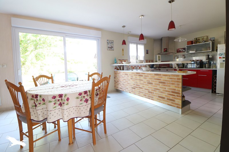 Vente Maison MEHUN SUR YEVRE - 6 pièces -141 m² - (18500)