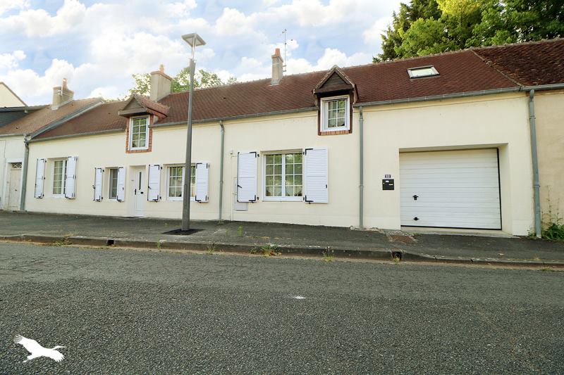 Vente Maison MEHUN SUR YEVRE - 6 pièces -225 m² - (18500)