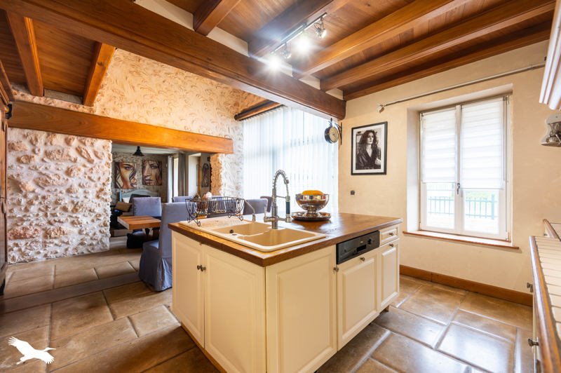 Vente Maison STE THORETTE - 7 pièces -145 m² - (18500)