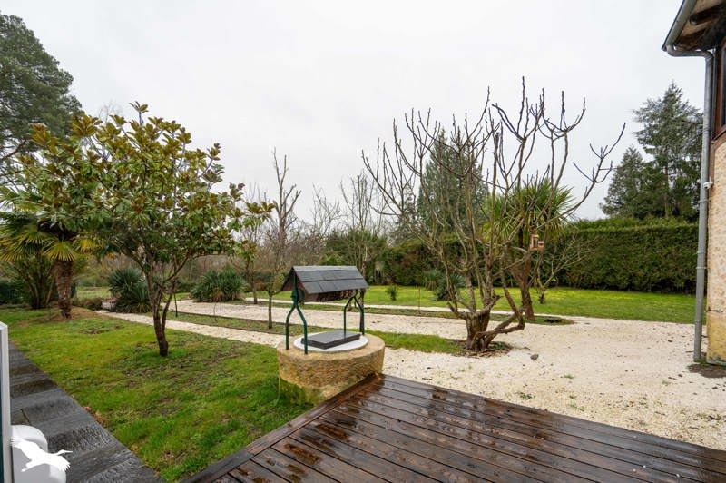 Vente Maison STE THORETTE - 7 pièces -145 m² - (18500)